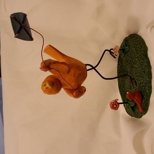 Russ bird flying a kite